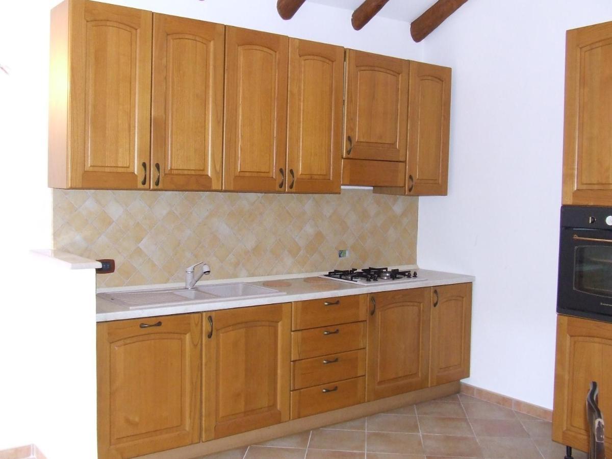 Relax Vista Eolie Apartment ปิไรโน ภายนอก รูปภาพ